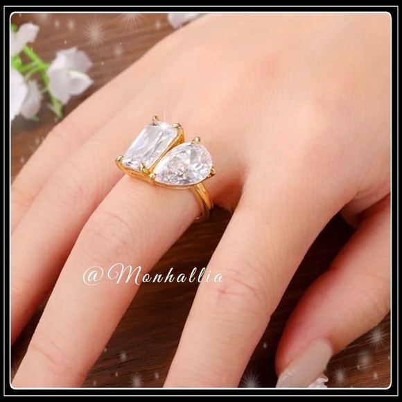 NEW 14k GOLD SIMULATED DIAMOND DOUBLE STONE PEAR & PRINCESS STATEMENT RING - Picture 7 of 7